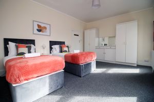 Photo 13- click for photo gallery